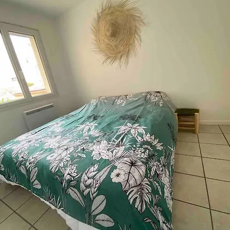 Hébergement de vacances Charentaise 6-8 Personnes Avec Piscine Tonnay-Charente
