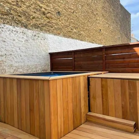 Hébergement de vacances Charentaise 6-8 Personnes Avec Piscine Tonnay-Charente