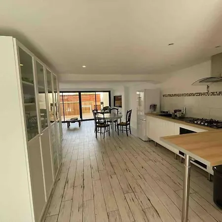 別荘 Charentaise 6-8 Personnes Avec Piscine Tonnay-Charente